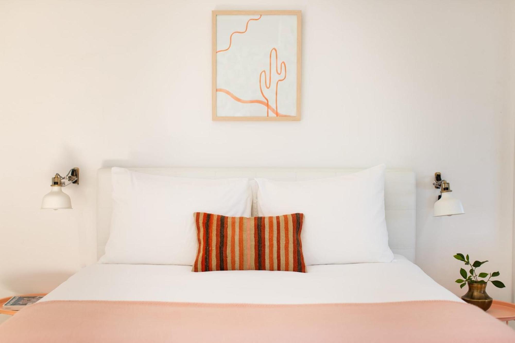 The Wesley Hotel By Avantstay Retro Spacious W Bbq Pool Spa Palm Springs Exterior photo